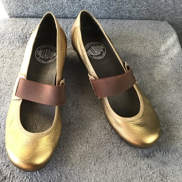 Palladium Leather Slip-on Mary Jane Gold Wedge Sz 7 - Picture 2 of 11